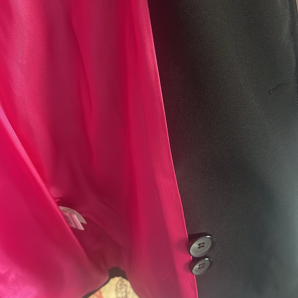 Black jacket - Picture 3 of 4